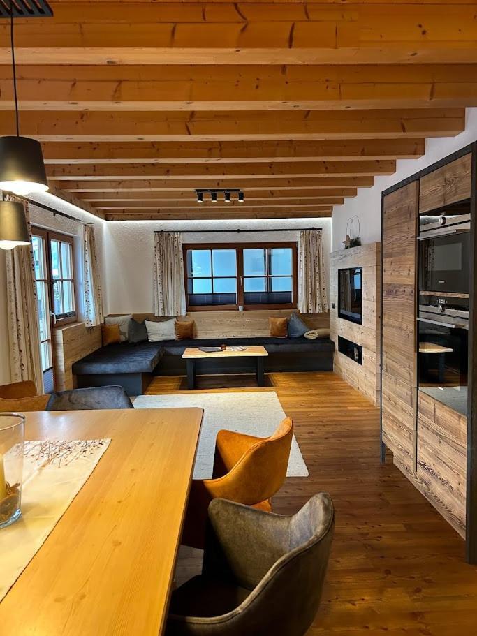 Feriendorf Joggler - Chalets Nahe Der Gondel Zell am Ziller Εξωτερικό φωτογραφία